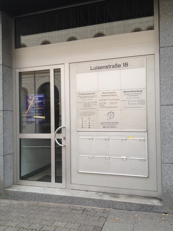 Business Hostel Wiesbaden One Екстер'єр фото