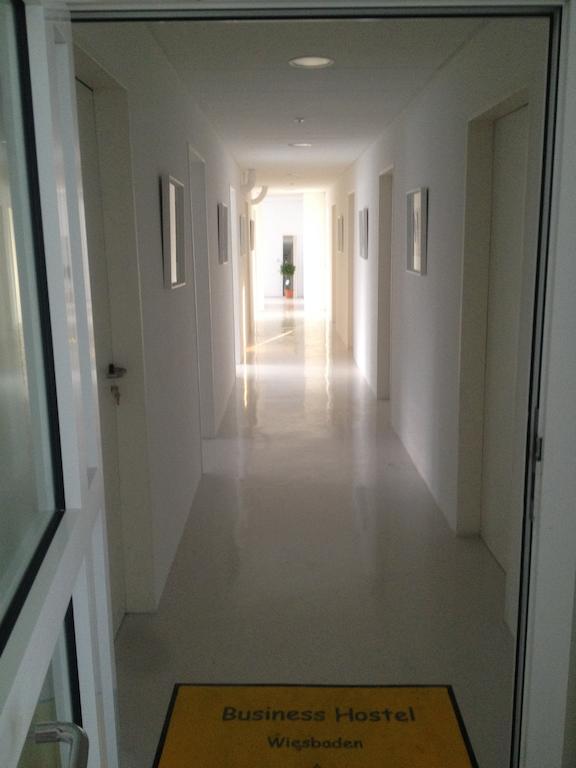 Business Hostel Wiesbaden One Екстер'єр фото