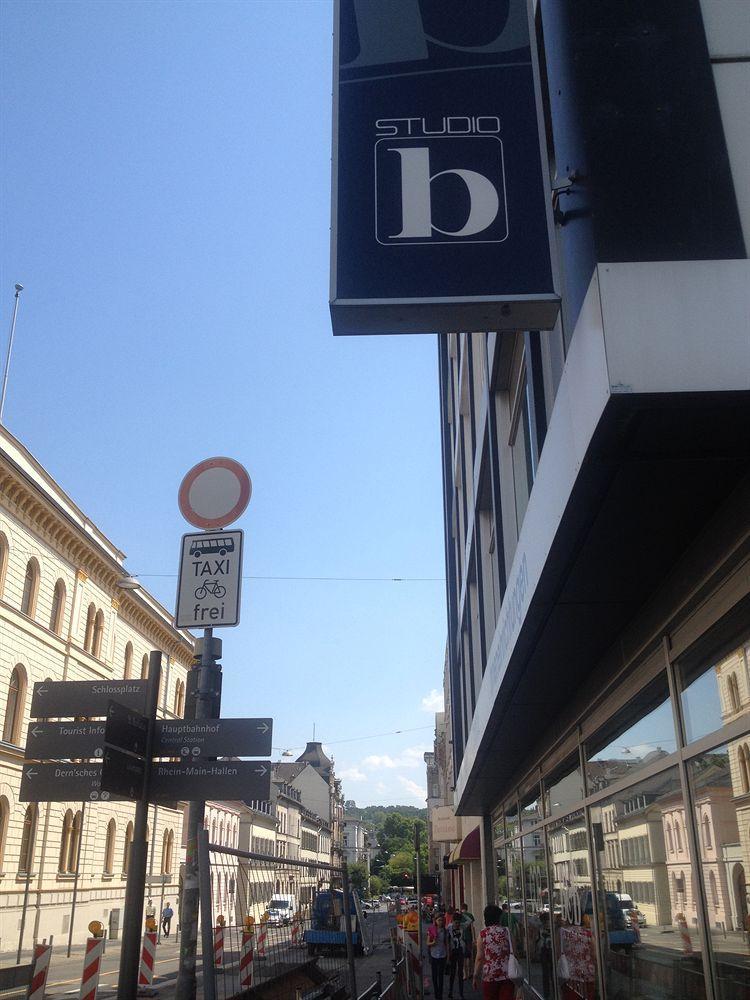 Business Hostel Wiesbaden One Екстер'єр фото