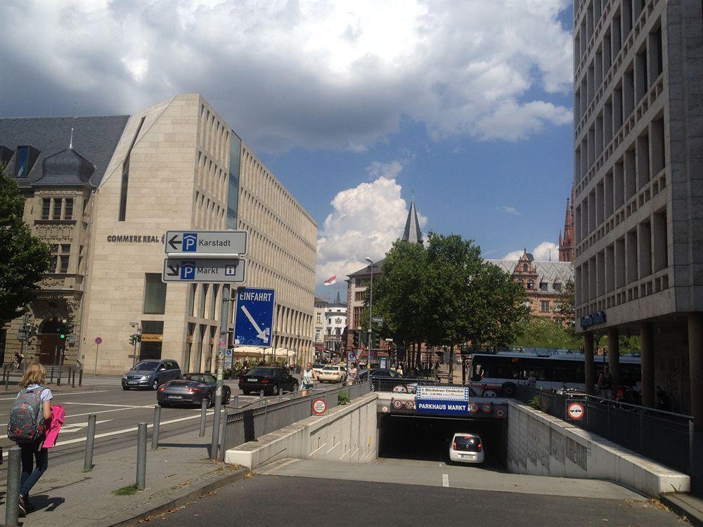 Business Hostel Wiesbaden One Екстер'єр фото