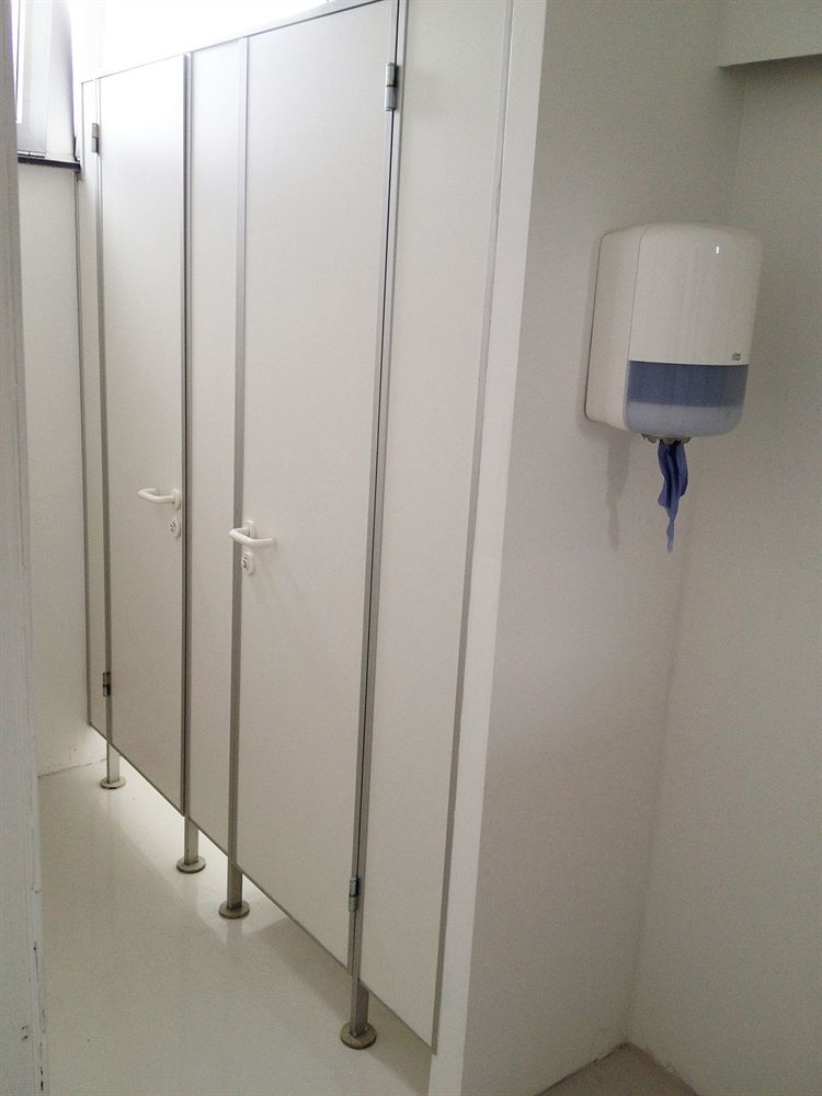 Business Hostel Wiesbaden One Екстер'єр фото